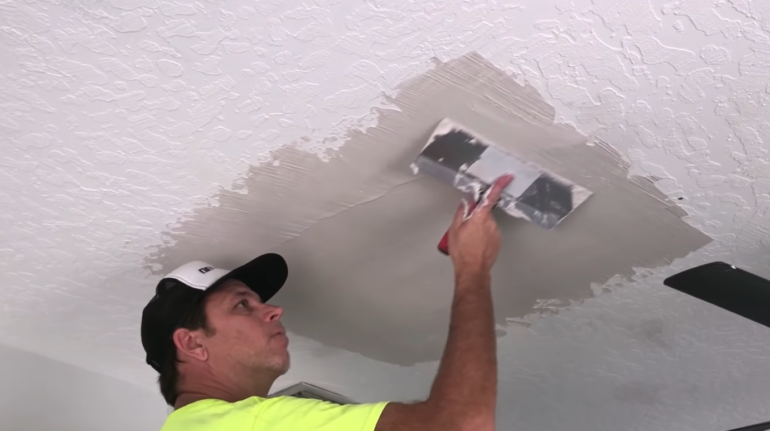 Adding mud to drywall