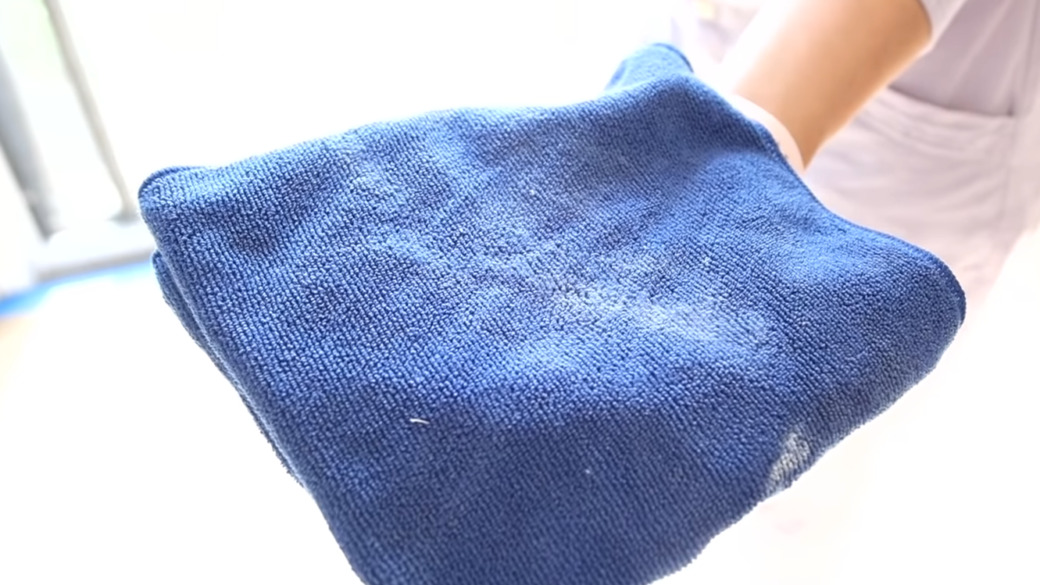 Rag to clean dust