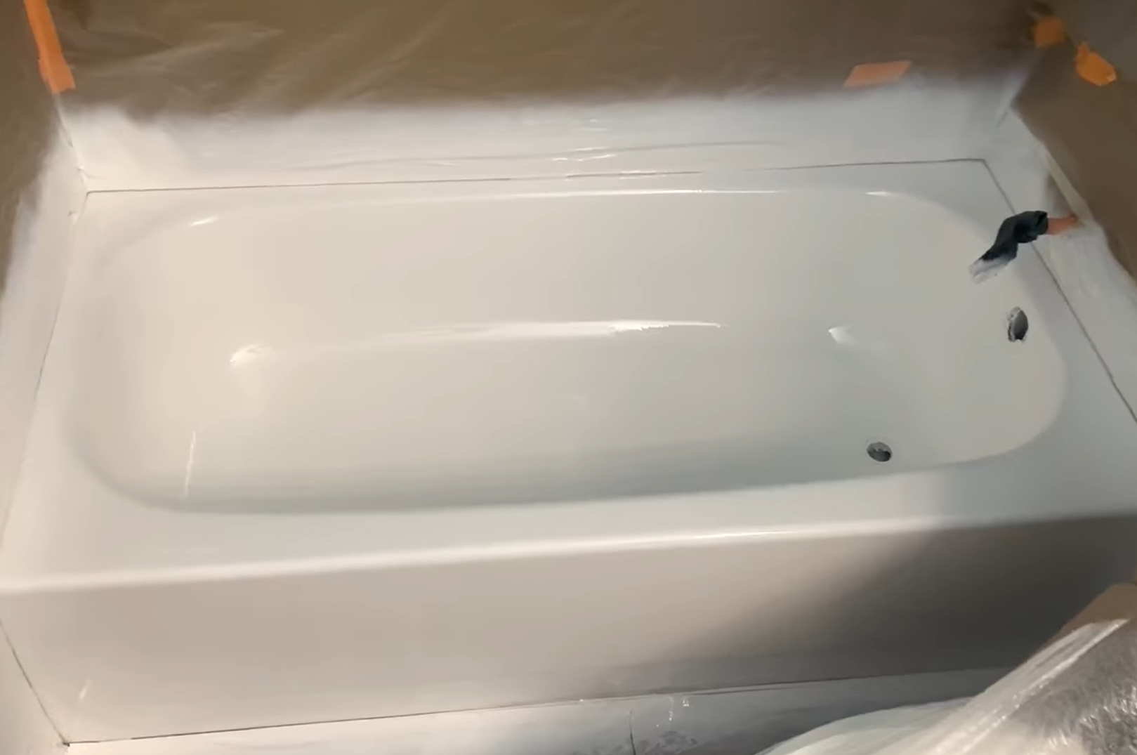 Does my Landlord have to Reglaze my Tub? HouseReal