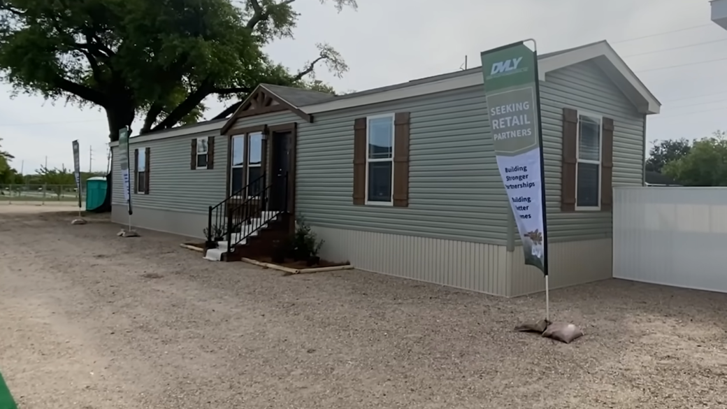 mobile home in the USA