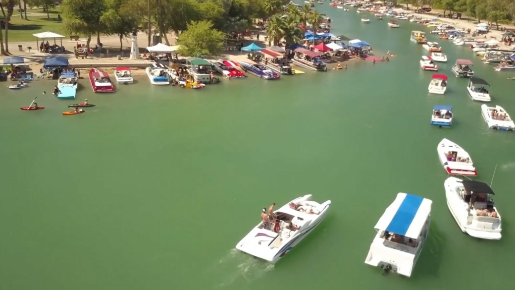 Boats in Lake Havasu City Arizona